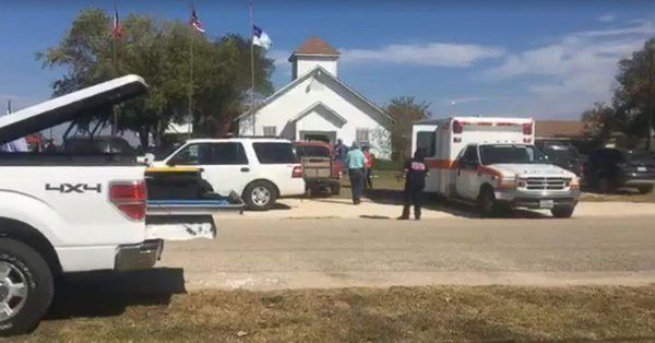 Τέξας: Δεκάδες νεκροί από επίθεση ενόπλου σε εκκλησία