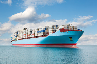 Η μεθανόλη ανεβαίνει κατακόρυφα στην «πράσινη ναυτιλία»-Πρωταθλήτρια στα νεότευκτα containerships