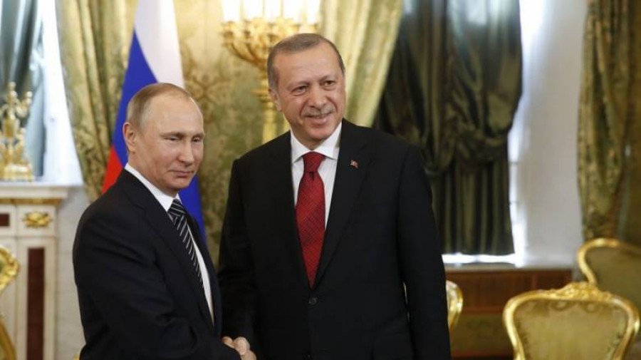 «Συναγερμός» στη Δύση για την εμβάθυνση των σχέσεων Ρωσίας-Τουρκίας