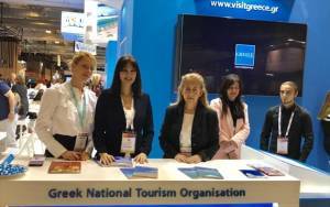 Συνάντηση Κουντουρά με Γάλλους παράγοντες για ενίσχυση των τουριστικών πακέτων