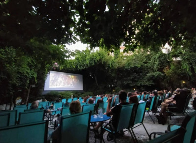 10+1 αγαπημένα θερινά σινεμά της Αθήνας που αξίζει να ανακαλύψεις