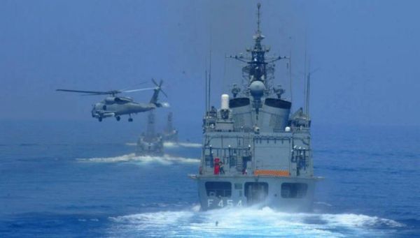 Με ναυτική οδηγία η Τουρκία «κυκλώνει» το Καστελόριζο