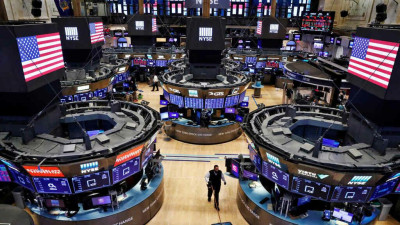 Wall Street: Μικτά πρόσημα και σημαντική αντίδραση από το Nasdaq