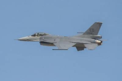 Μαχητικό F-16 κατέπεσε στην Ανδραβίδα- Σώος ο πιλότος