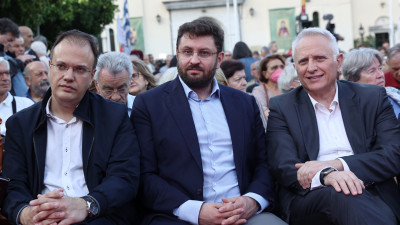 Δημοψήφισμα για την ένταξη του ΣΥΡΙΖΑ στους Ευρωσοσιαλιστές πρότειναν Θεοχαρόπουλος-Ραγκούσης-Ζαχαριάδης