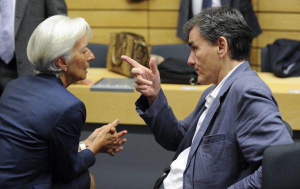 Μεταρρυθμίσεις και αναθεώρηση στόχων για πλεονάσματα στο «μενού» του ΔΝΤ