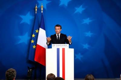 Μακρόν: Συνδέει τον ευρωπαϊκό κατώτατο μισθό με τη Γαλλική Προεδρία