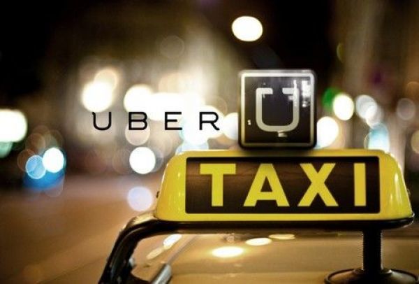 Uber: Στάση και στην Ελλάδα, αντιδρούν οι ταξιτζήδες