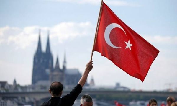Τουρκία: Σύλληψη 100 υπόπτων για σχέσεις με το Ι.Κ.
