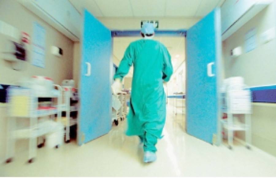 Νοσοκομειακοί γιατροί για κοροναϊό: Πρέπει να ληφθούν άμεσα μέτρα