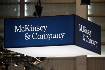 McKinsey: Τρία σενάρια για την κρίση που προκαλεί ο Covid-19