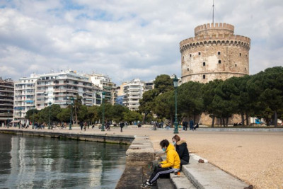 Θεσσαλονίκη: «Εκτόξευση» του ιικού φορτίου κορονοϊού και γρίπης στα λύματα