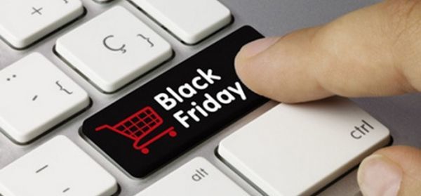 Θα απογειωθούν και φέτος οι online πωλήσεις της Black Friday