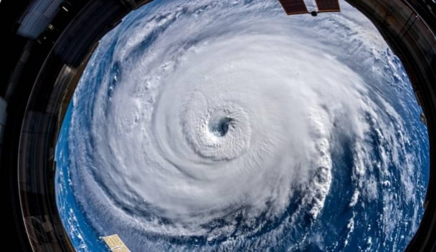 ΗΠΑ: Εξασθενεί σταδιακά ο τυφώνας Φλόρενς