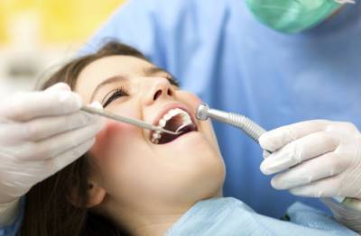 Διευκρινίσεις υπουργείου Υγείας: Δεν απαιτείται rapid test για τον οδοντίατρο