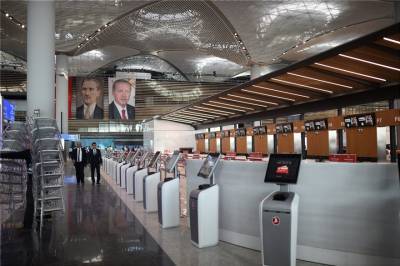 Ο Ερντογάν εγκαινίασε και... βάφτισε το νέο αεροδρόμιο της Κωνσταντινούπολης