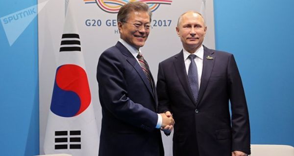Πούτιν - Μουν Τζε-Ιν για Β.Κορέα: Μόνη λύση ο διάλογος