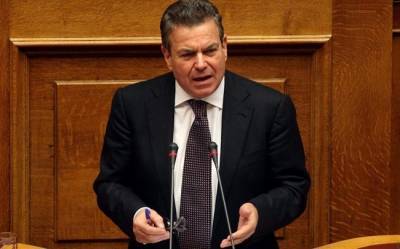 Πετρόπουλος: Η ΝΔ «θολώνει τα νερά» για τους δανειστές