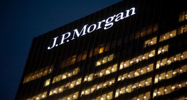 JP Morgan: Στο QE η Ελλάδα το καλοκαίρι