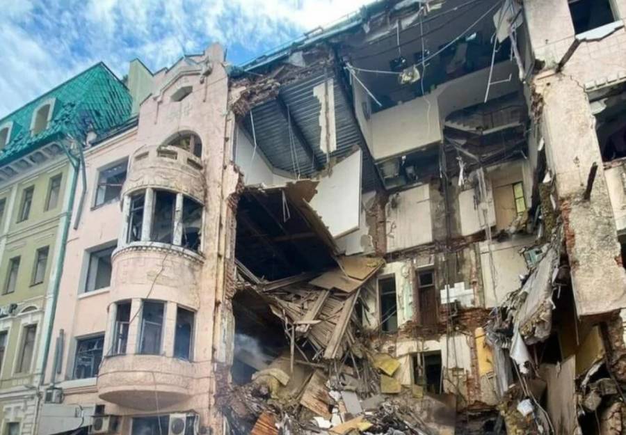 Ουκρανία: Εμβληματική παμπ αφιερωμένη στον Έρνεστ Χέμινγουεϊ στο Χάρκοβο καταστράφηκε από ρωσικούς βομβαρδισμούς