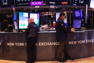 Επιφυλακτικές κινήσεις στη Wall Street εν όψει πληθωρισμού
