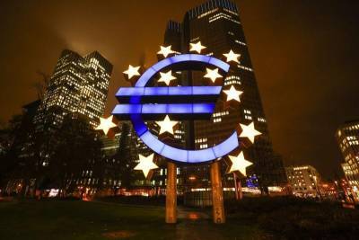 Η ΕΚΤ συνεχίζει σε «χαμηλές στροφές» στις αγορές ομολόγων