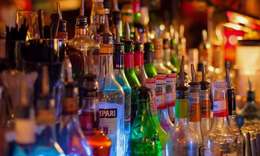 Ποιοι υποχρεούνται να καταχωρούν στοιχεία στο Σύστημα Ταυτοποίησης Αλκοολούχων Ποτών