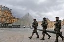 Γαλλία: Στρατιώτης πυροβόλησε άνδρα στο Λούβρο