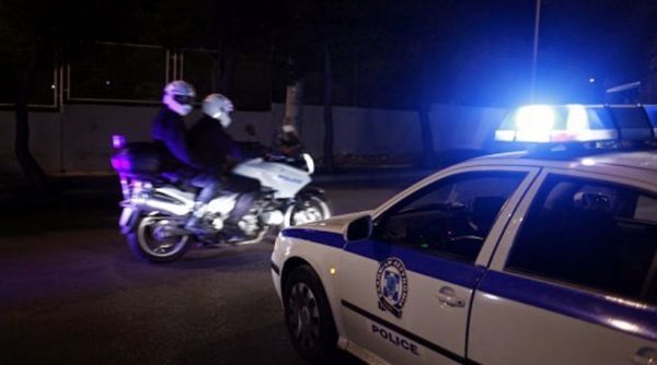 Αστυνομική καταδίωξη οχήματος διακινητών στη Θεσσαλονίκη