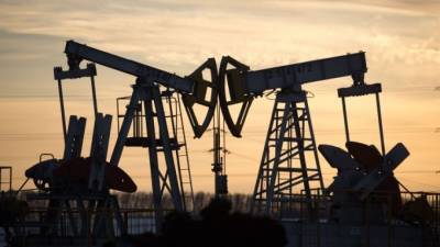 Στο «κόκκινο» οι τιμές του πετρελαίου- Η συμφωνία δεν αρκεί
