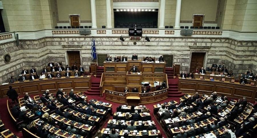 Βουλή: Σε εξέλιξη η συζήτηση για το φορολογικό νομοσχέδιο