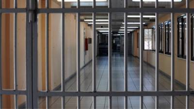 Αποφυλάκιση κρατουμένων με ελαφρά αδικήματα λόγω... κορονοϊού εξετάζει η κυβέρνηση