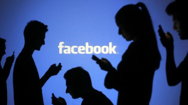 Facebook: Προσπάθεια για πιο... ευγενικούς χρήστες