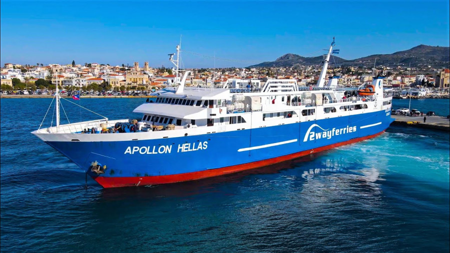 Μηχανική βλάβη στο πλοίο «Απόλλων Ελλάς»-Ταλαιπωρία για 453 επιβάτες