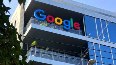 Η Ρωσία επέβαλε πρόστιμο €121.700 στην Google