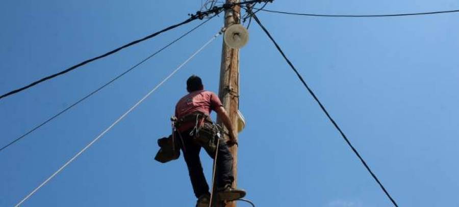 Σταδιακή αποκατάσταση της ηλεκτροδότησης στις πληγείσες περιοχές