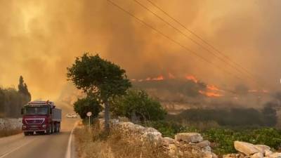33 πυρκαγιές το τελευταίο 24ωρο-Σε ύφεση η φωτιά στην Πάρο