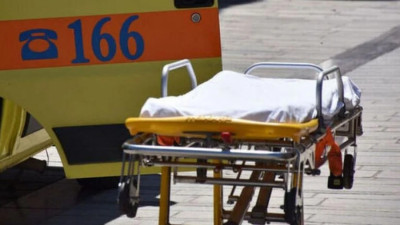 Σοκ στη Δάφνη: 17χρονη πήδηξε από ταράτσα και σκοτώθηκε
