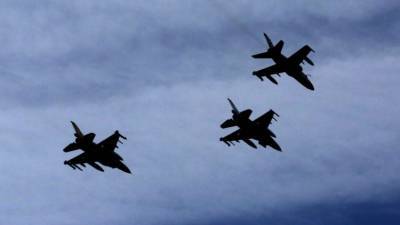 Μαχητικά αεροσκάφη στον ουρανό της Αθήνας ενόψει 25ης Μαρτίου