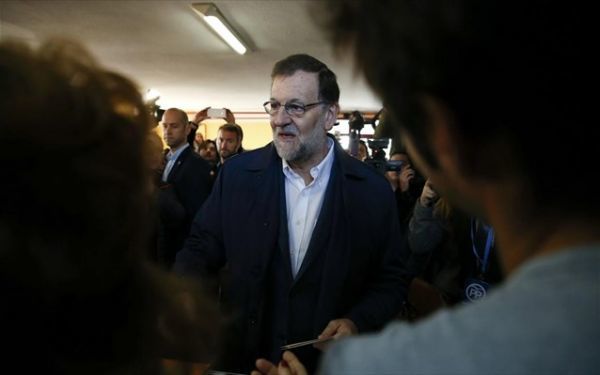 Ισπανία: Νίκη Ραχόι χωρίς αυτοδυναμία &quot;δείχνουν&quot; τα exit polls