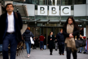 BBC: Καταργεί 382 θέσεις με στόχο την ψηφιακή του μετάβαση