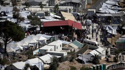 Τουρκικοί καταυλισμοί προσφύγων «ξενοδοχεία 5 αστέρων» σε σχέση με Ελλάδα