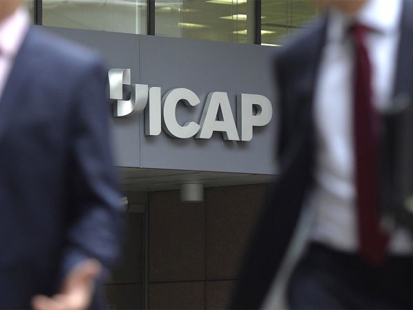 ICAP: Βιομηχανία και εμπόριο μονοπωλούν την απασχολησιμότητα