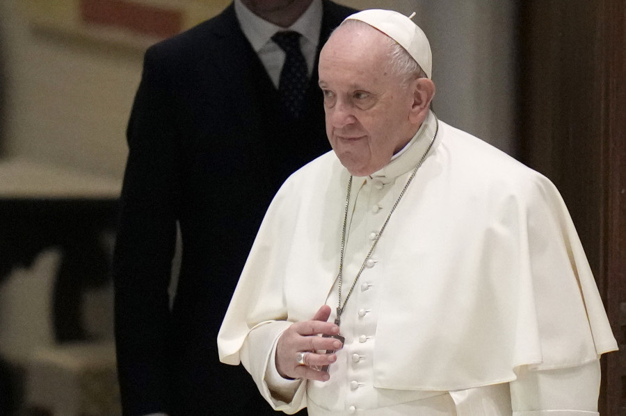 Πάπας Φραγκίσκος: Προσεύχεται για τα θύματα της τραγωδίας των Τεμπών