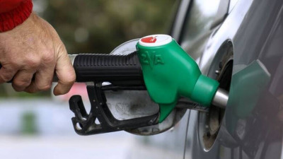 Ασμάτογλου: Ενδεχομένως να φτάσει πάνω από €2 ξανά η βενζίνη