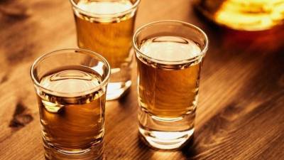Υπ. Υγείας: Μετά τον αντικαπνιστικό έρχεται «φρένο» στο αλκοόλ