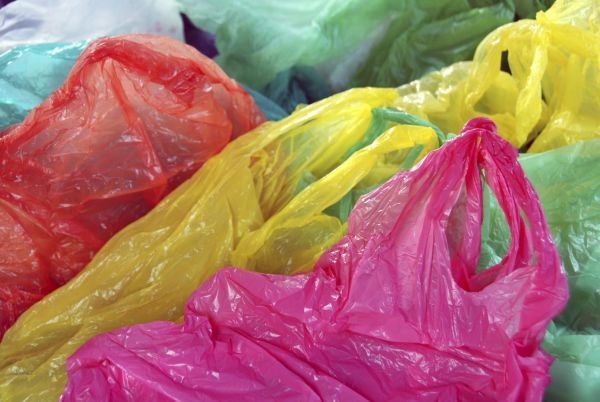 Κορκίδης: Τι πρέπει να προσέξουν οι καταναλωτές στις πλαστικές σακούλες