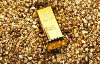 Σε υψηλά οκτώ ετών ο χρυσός-Ράλι για το ευρώ