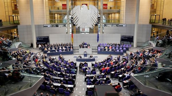 Μόνο στην επιτροπή Προϋπολογισμού της Bundestag η απόφαση του Eurogroup