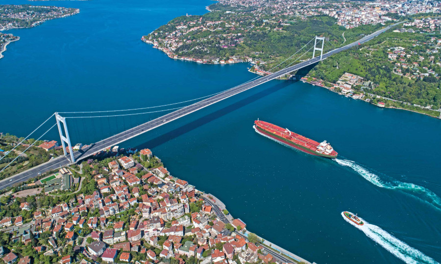 Η Τουρκία αυξάνει τα τέλη διέλευσης πλοίων-Αντιδρούν οι Έλληνες εφοπλιστές